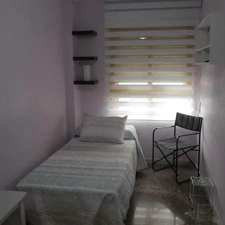 Apartament Serrano, 2-6 *